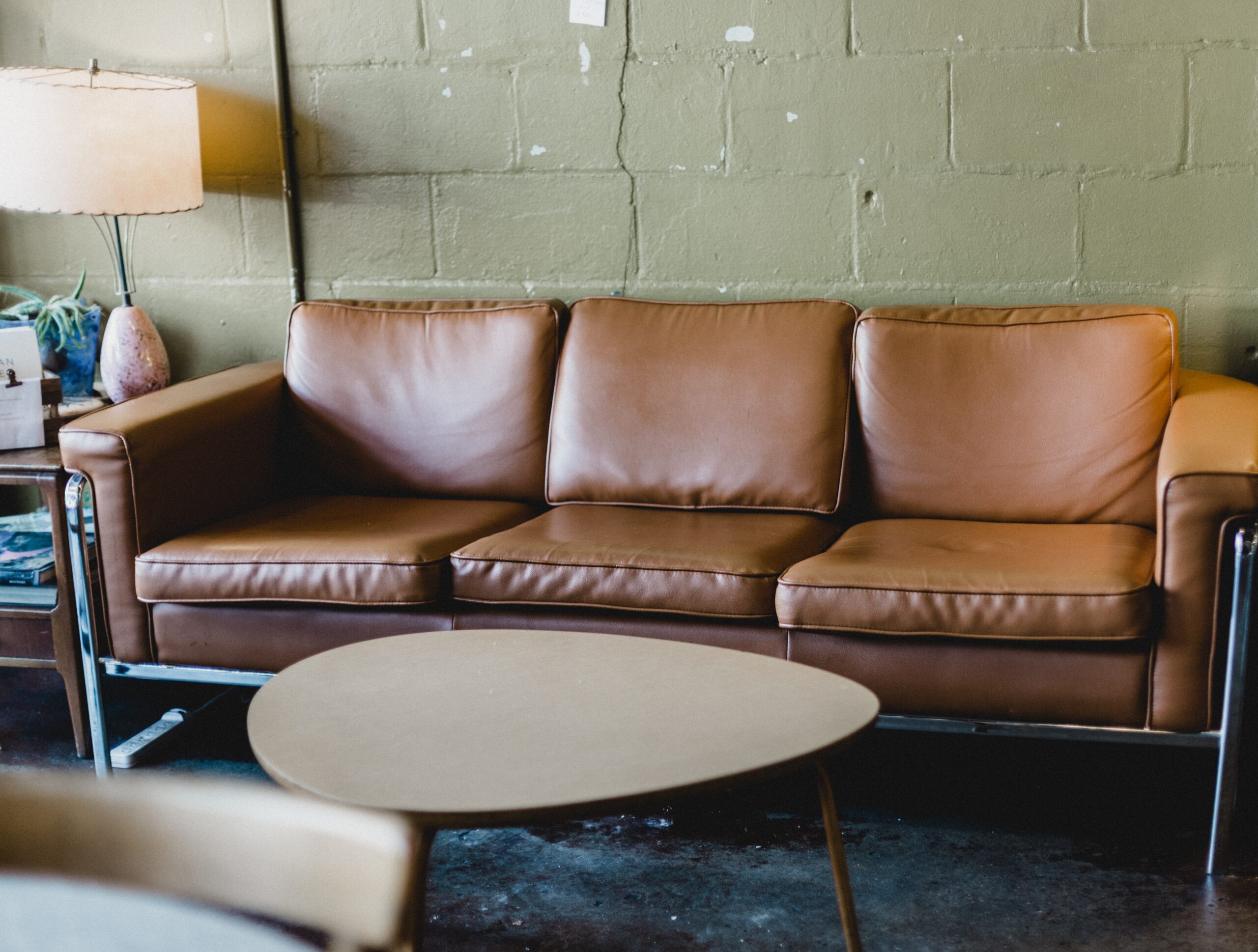 the best vintage furniture stores in Philadelphia