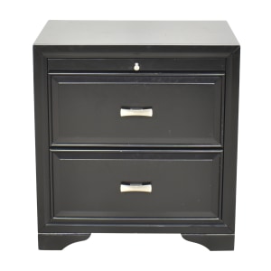 Rooms To Go Rooms To Go Belcourt Nightstand  Tables