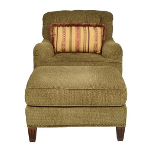  Tufted Club Chair and Ottoman pa